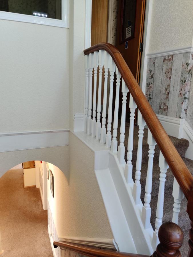 Cameron Court B&B แฟลมโบโร ภายนอก รูปภาพ