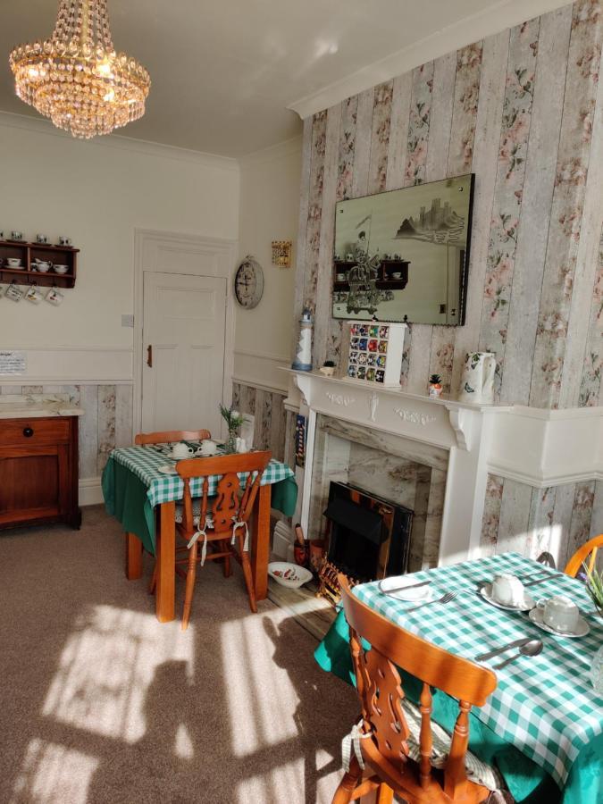 Cameron Court B&B แฟลมโบโร ภายนอก รูปภาพ