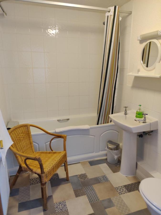 Cameron Court B&B แฟลมโบโร ภายนอก รูปภาพ